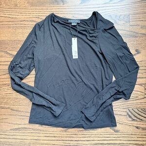 NWT Sanctuary Women’s Black Asymmetrical Long Sleeve Top - size medium